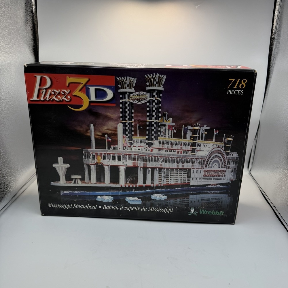 Wrebbit PUZZ-3D Mississippi Steamboat 718 Pc Puzzle Open Box